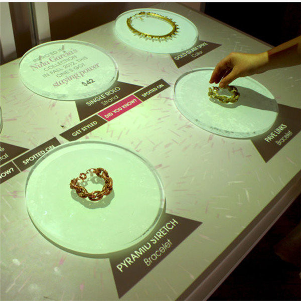 互動(dòng)營(yíng)銷(xiāo)展示柜